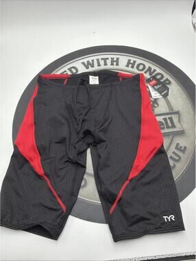 TYR Hexa Cure Splice Jammer Swimsuit Black/Red Size 34